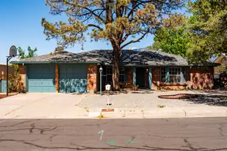 4716 Sherwood Street NE, Albuquerque