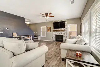 3728 Clear Creek Road NE 