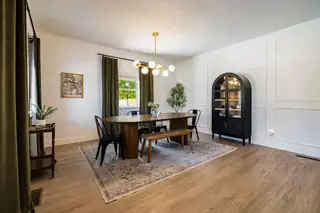 8600 New Hampton Road NE 