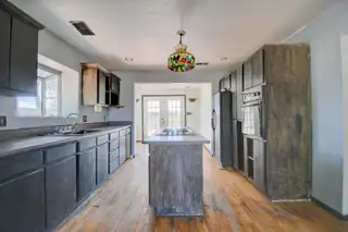 1206 Cuba Road 