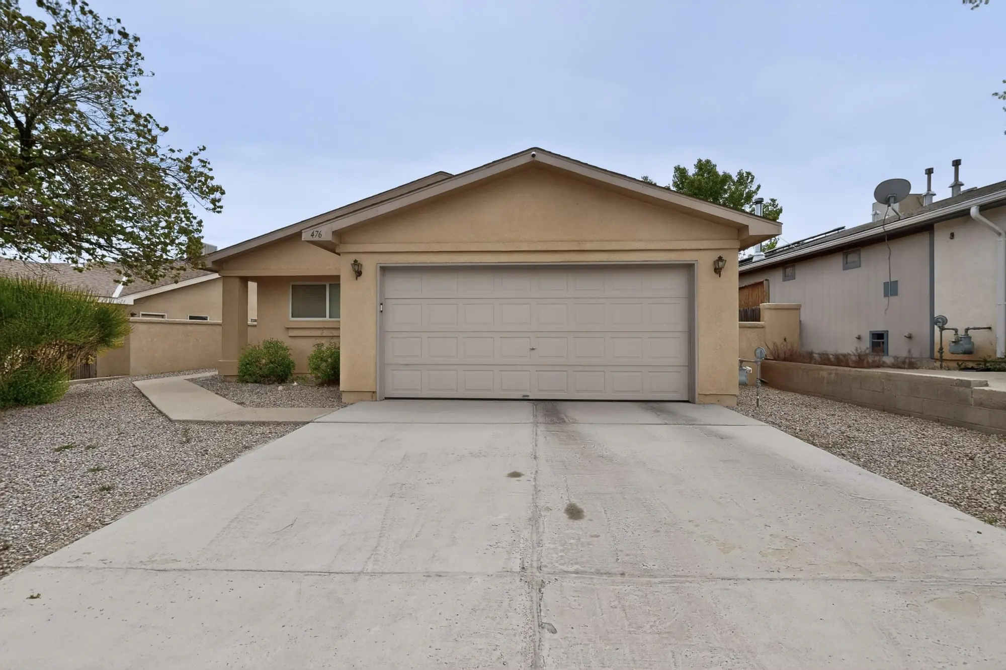 476 Medina Meadows Drive NE