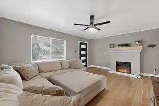 1112 Truman Street SE 