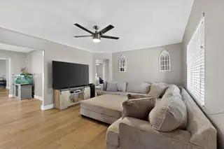 1112 Truman Street SE 