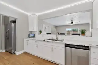 1112 Truman Street SE 