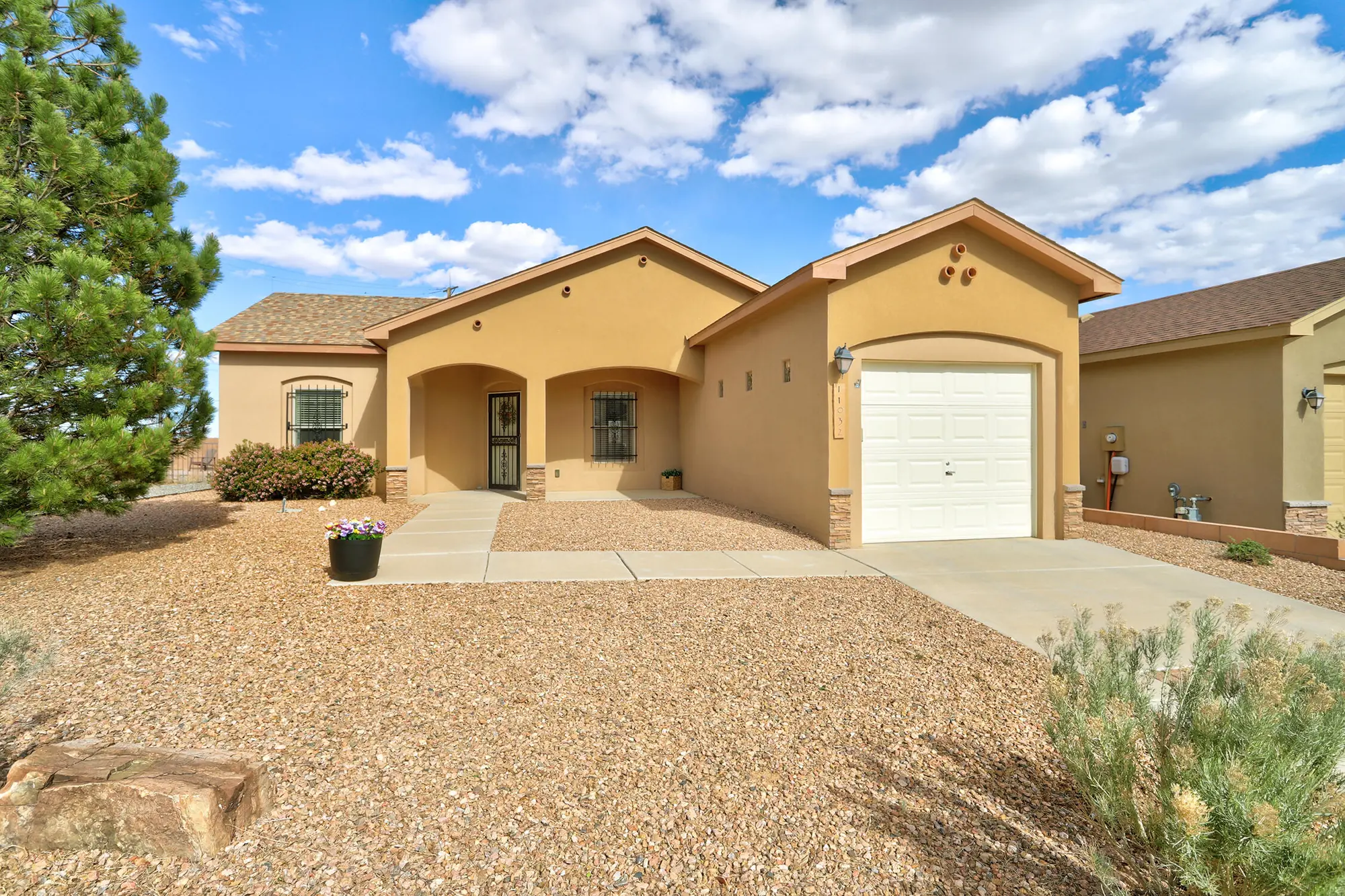 11032 Escensia Street NW