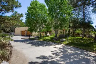 605 Cedar Hill Road NE 