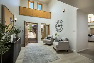 605 Cedar Hill Road NE 