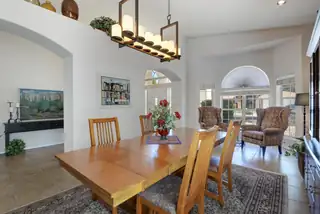 6929 Brandywine Loop NE 