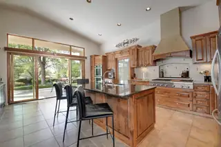 6929 Brandywine Loop NE 