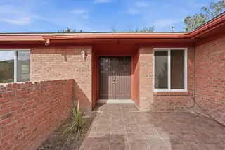 5313 Rawlings Road NE 