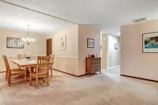 5309 Kings Row Street NE 