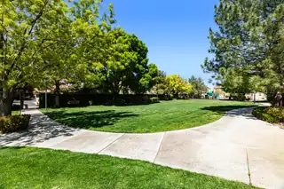 2131 Altura Azul Lane NE, Albuquerque