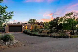 1148 Marigold Drive NE 