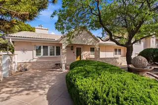 10020 Loretta Drive NW 