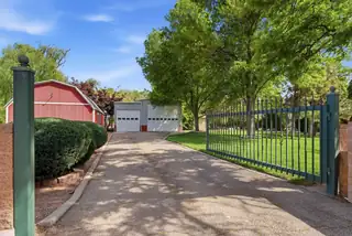 10020 Loretta Drive NW 