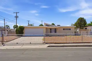 1009 Dakota Street NE 