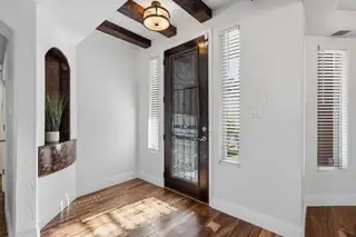 4405 Beresford Lane NW 