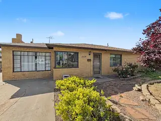2139 UTAH Street NE, Albuquerque