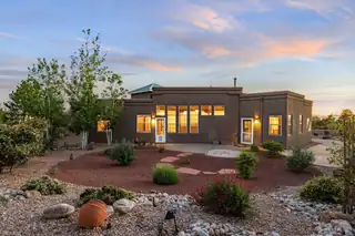 5804 Solterra Place NE 