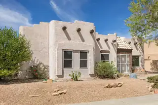 7601 Parkwood Drive NW 