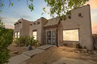 7601 Parkwood Drive NW 