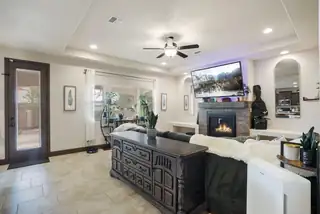 6036 N Sandia Court NE 