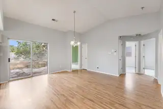 708 Sunbear Drive SW 