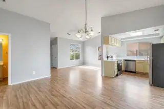 708 Sunbear Drive SW 