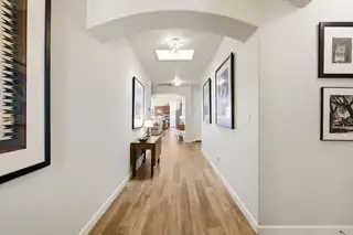 7200 Valle Jardin Lane NW 