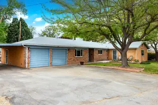 400 Aniceto Road NW 