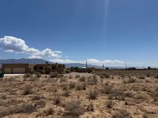 1917 Eucalyptus Road NE 