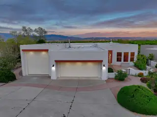 1824 Calle Del Vista Road NW 