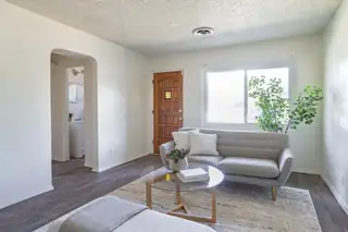 2741 Morningside Drive NE 