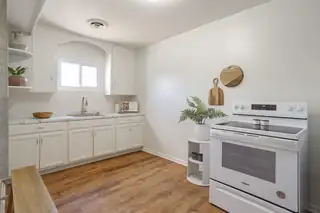 2741 Morningside Drive NE 