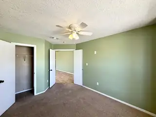 10619 Vista Bella Place NW 