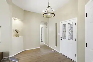 9520 Cargo Avenue NE 