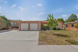 1009 Chama Street NE 