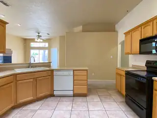 7004 Luz Del Sol Place NW 