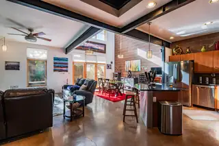 4304 Prairie Loft Way NE 