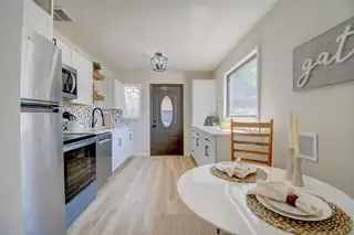 9205 Cherokee Road NE 