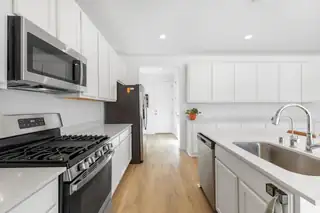 2541 Seaforth Circle 