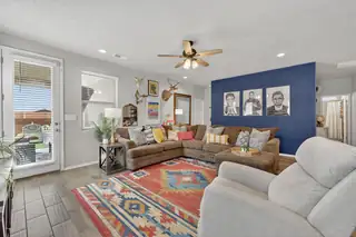 4532 Skyline Loop NE 