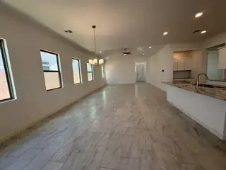 6037 Hardin Drive SE 