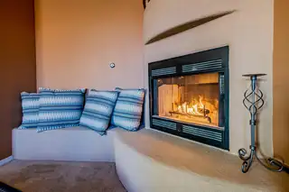 9719 Calle Chamisa NW 