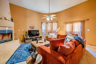 9719 Calle Chamisa NW 