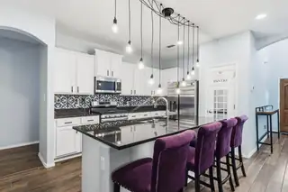 512 Twilight Vista Lane SW 