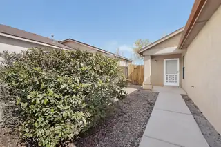 10811 Roan Avenue SW 