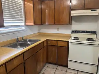 544 MONTE VISTA Road NE 4, Los Lunas 