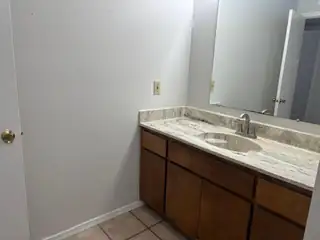 544 MONTE VISTA Road NE 4 