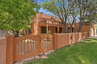 1405 Sigma Chi Road NE 